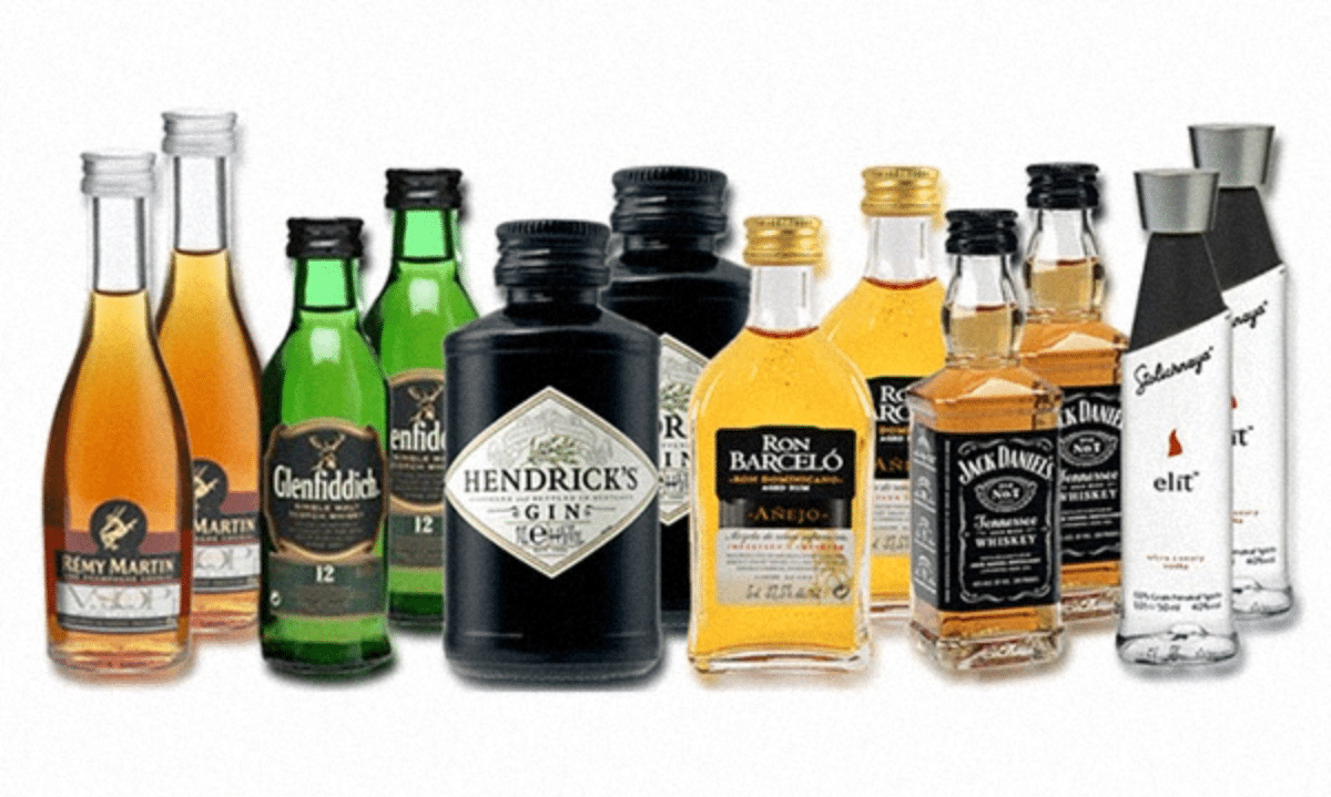 Mignonnette d'alcool : whisky, rhum et spiritueux en format mini